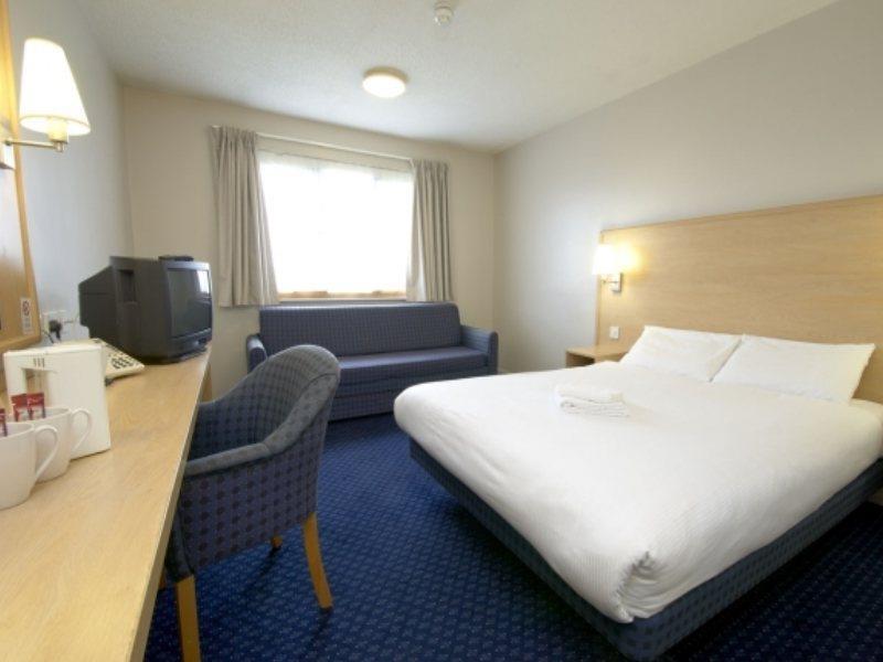 Travelodge Limerick Junction Eksteriør bilde